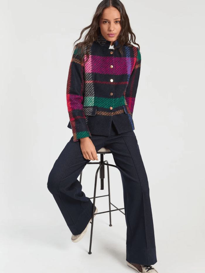 Vilagallo-Women&