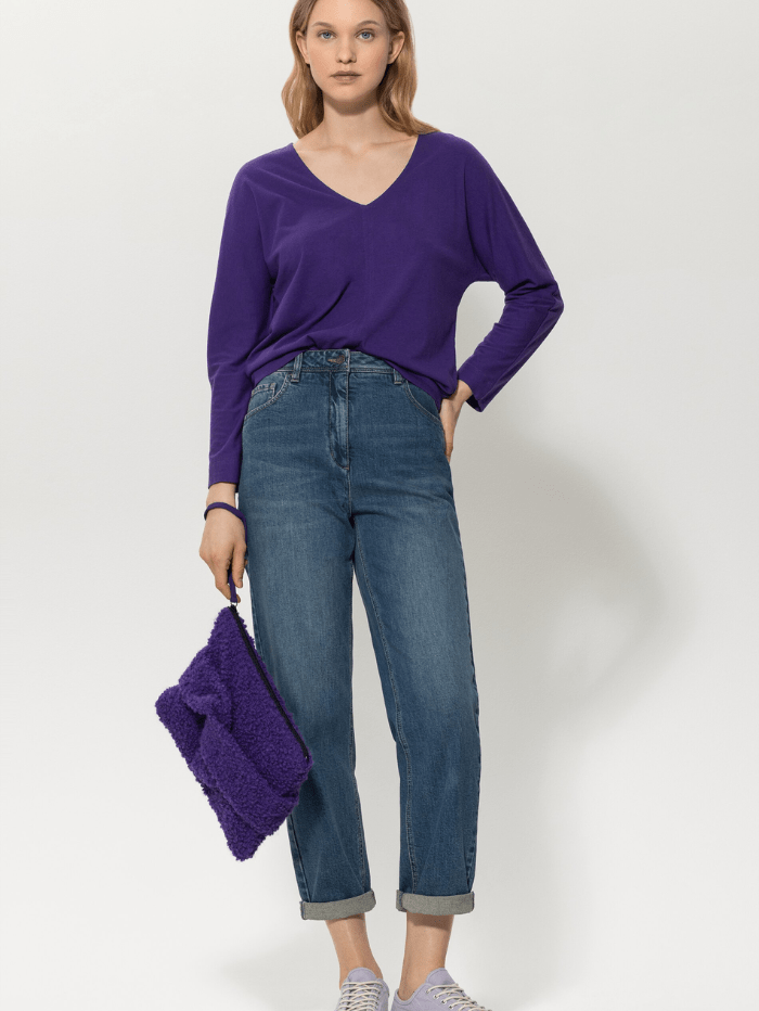 Luisa Cerano Tops Luisa Cerano Long Sleeved V Neck T Shirt In Deep Purple 388077 7769 0870 izzi-of-baslow