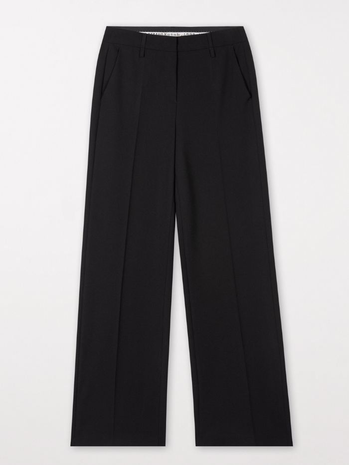 Luisa-Cerano-Black-Crepe-Wide-Leg-Trousers 688584 3417 izzi-of-baslow