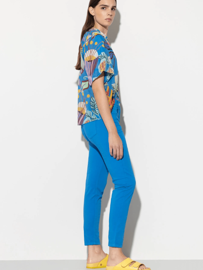 Luisa-Cerano-Stretch-Skinny-Denim-Jeans-In-Azure-697600-1883-Col-0235-izzi-of-baslow