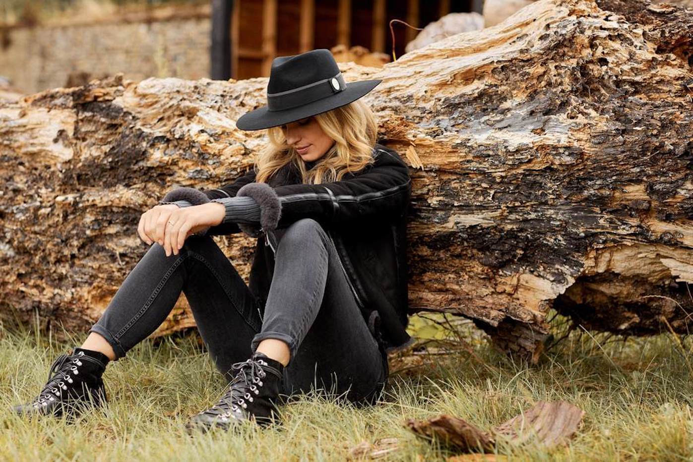 Hicks and Brown Accessories Hicks And Brown Oxley Fedora Black HBOXBL izzi-of-baslow