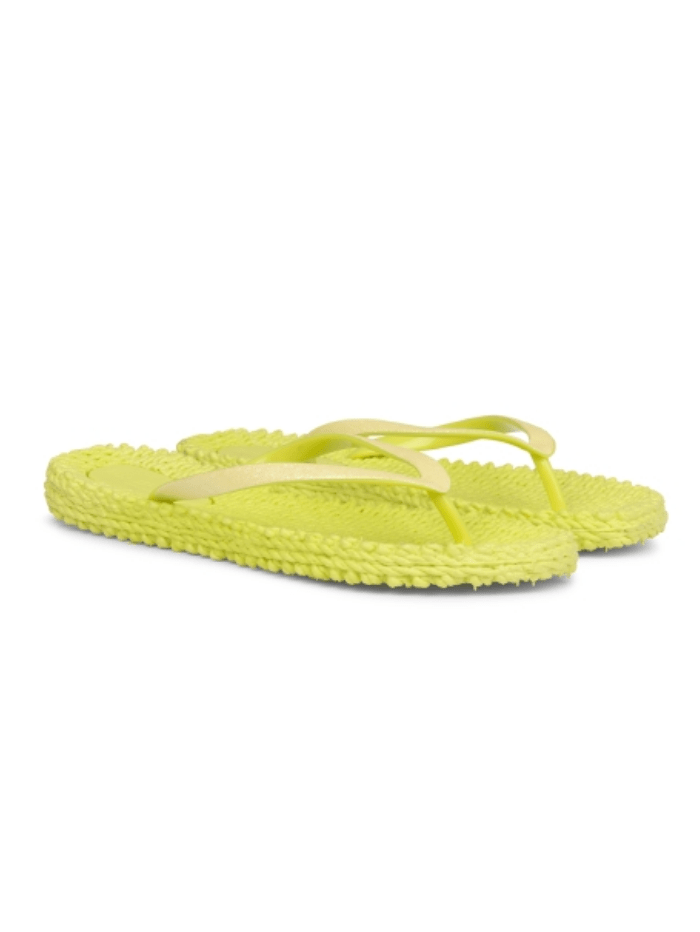 ilse-jacobsen-shoes-ilse-jacobsen-flip-flops-with-glitter-cheerful-01-lime-izzi-of-baslow-