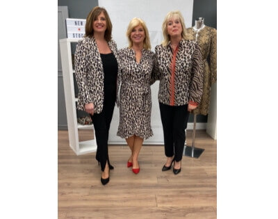 Good Morning and welcome to the first #fashionfriday of 2020!!, News