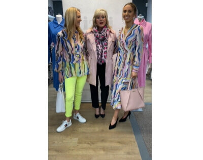 Good Morning and welcome to #fashionfriday!, News