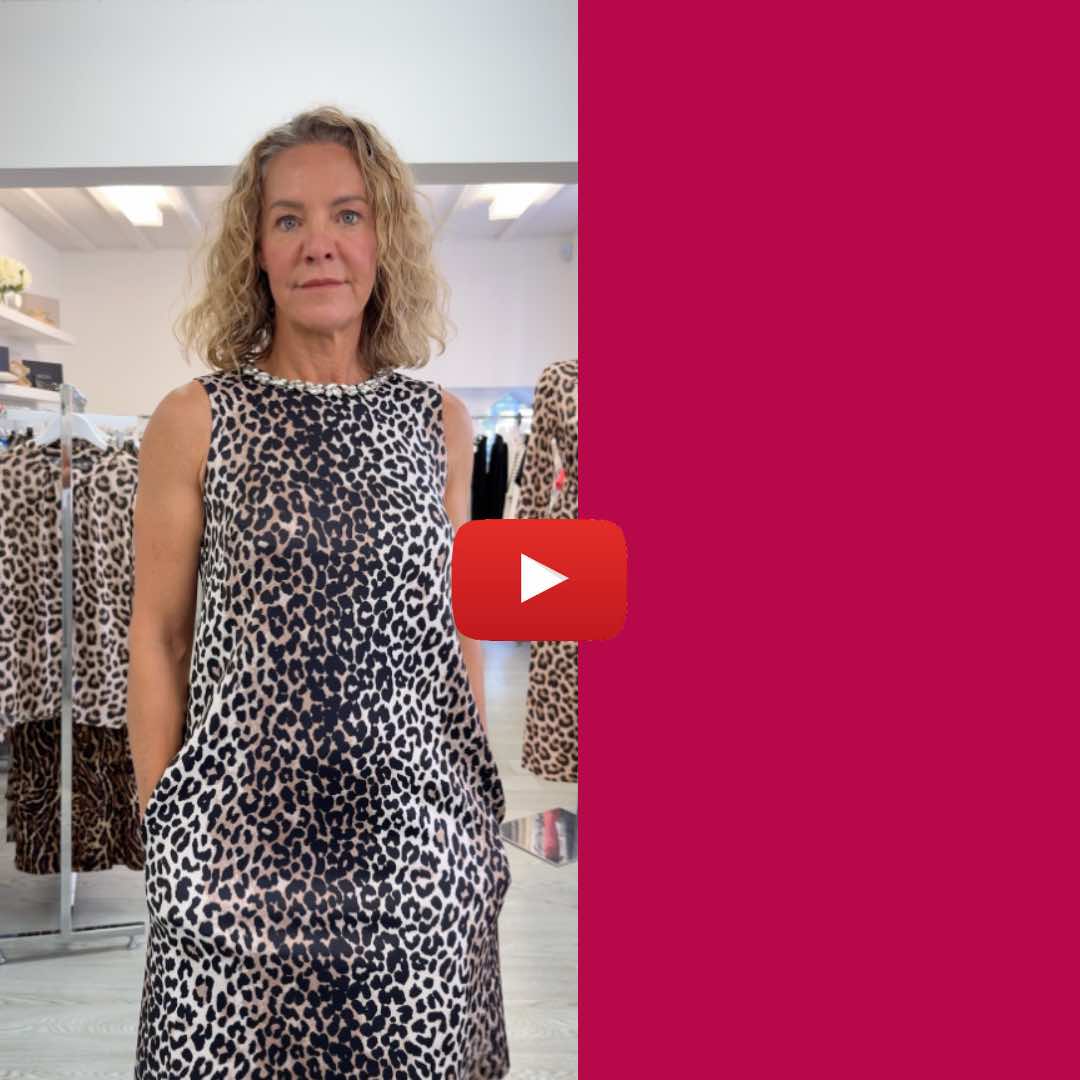 animal-prints-at-izzi-of-baslow