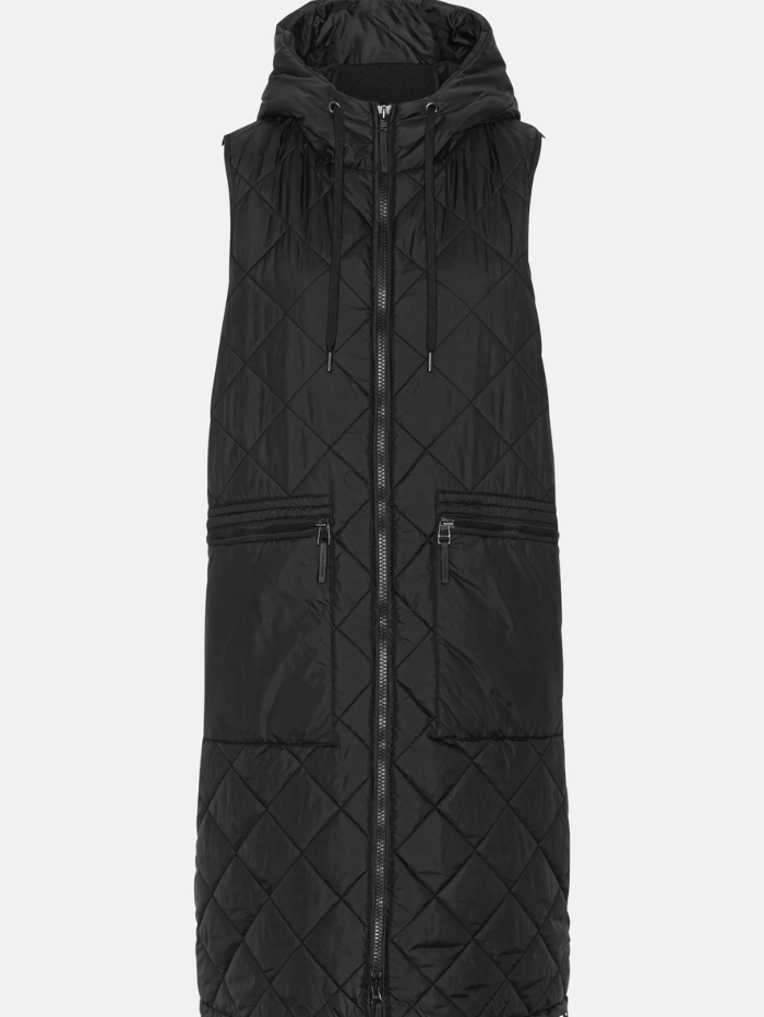 Ilse-Jacobsen-Black-Long-Padded-Gilet AERIAL02 001 izzi-of-baslow