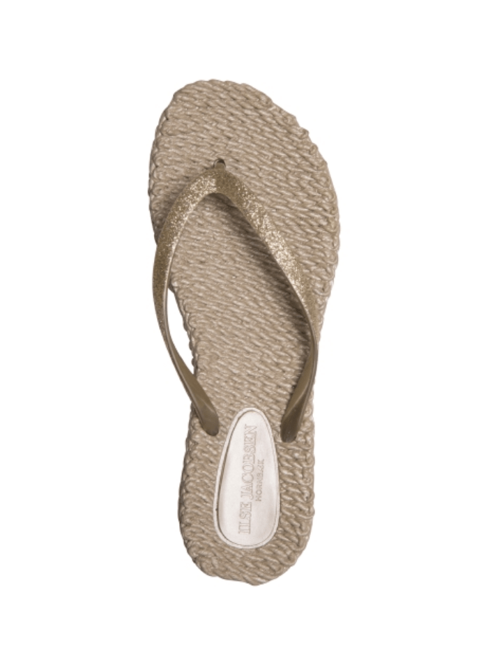 Ilse-Jacobsen-Flip-Flops-Platin-Gold-CHEERFUL01 780 izzi-of-baslow