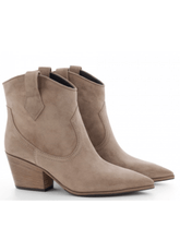 Kennel-&-Schmenger-Dallas-Ankle-Cowboy-Boot-In-Cookie-Suede 2173640.357 izzi-of-baslow
