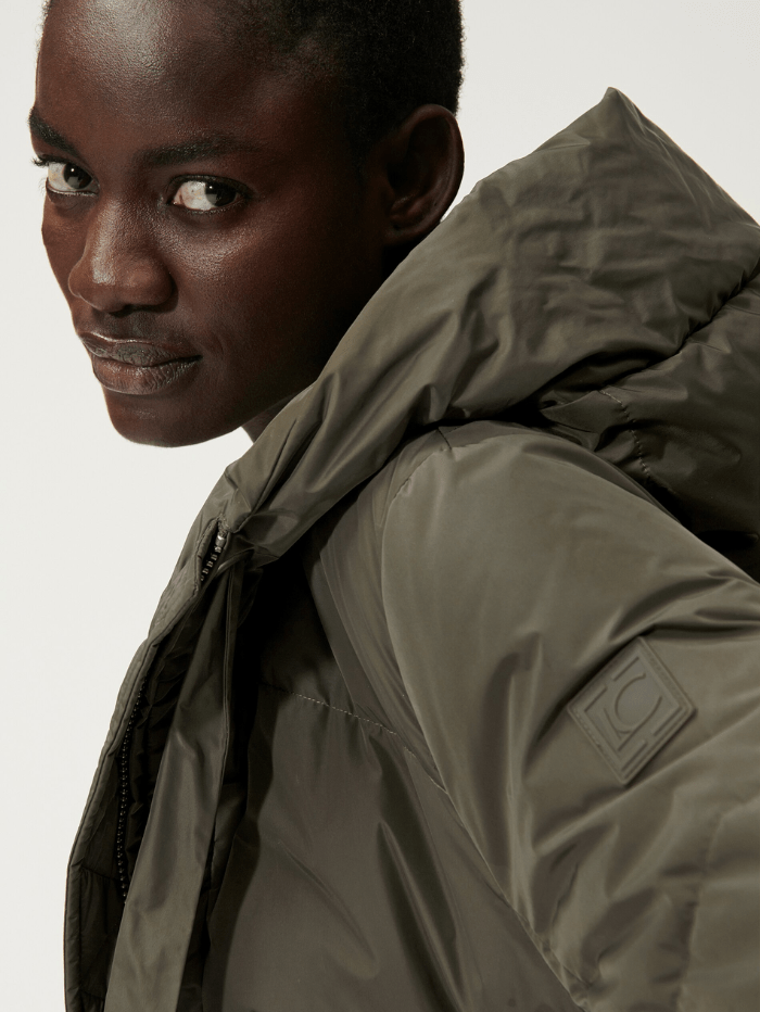 Quilted down coats deals