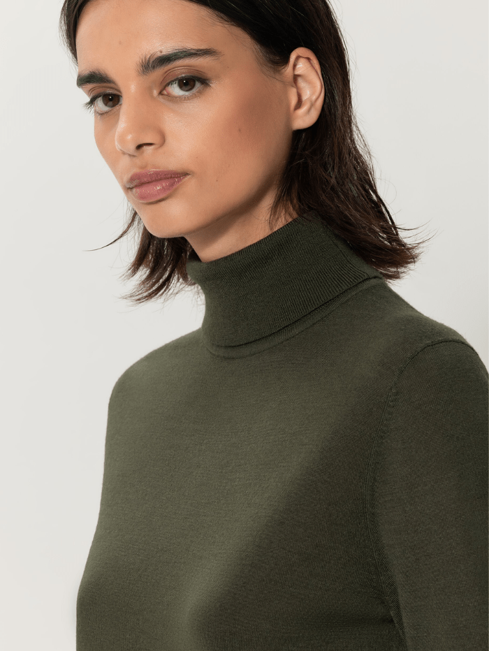 Luisa-Cerano-Wool-Blend-Turtleneck-Jumper-In-Bamboo 188340 5903 Col 0361 izzi-of-baslow