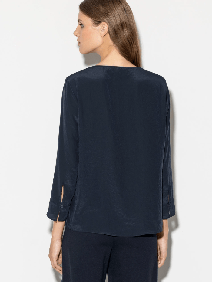 Luisa-Cerano-Navy-Flowing-Blouse-Shirt-297504 3597 Col 0292 izzi-of-baslow