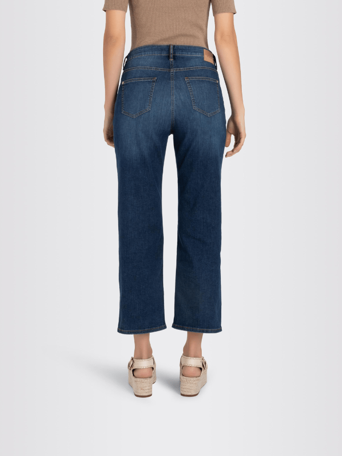 Mac-Jeans-Blue-Denim-Culottes-5984-9B-0391L-D544-izzi-of-baslow