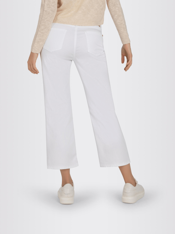 Mac-Jeans-White-Denim-Culottes-5984-9B-039L-D010-izzi-of-baslow