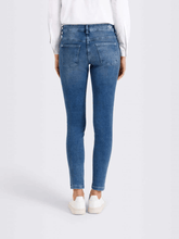 Mac Jeans Jeans Mac Skinny M Authentic Jeans In Summer Blue Wash 5457 90 0356L D432 izzi-of-baslow