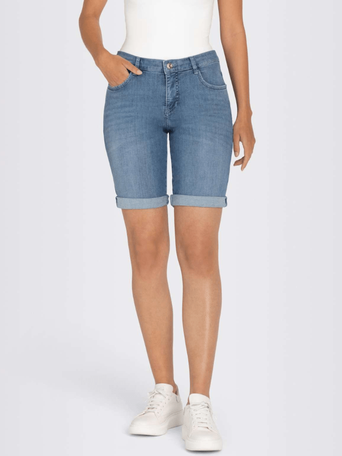 Mac-Shorty-Summer-Blue-Wash-Denim-Shorts-2387-0393-D531-izzi-of-baslow