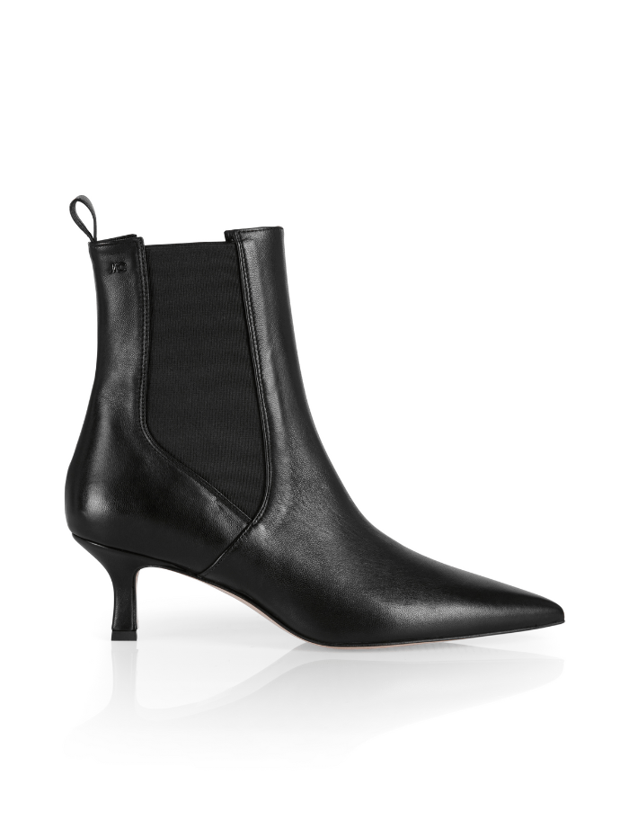 Marc Cain Shoes Marc Cain Black Chelsea Boots with Kitten Heel VB SB.03 L13 COL 900 izzi-of-baslow