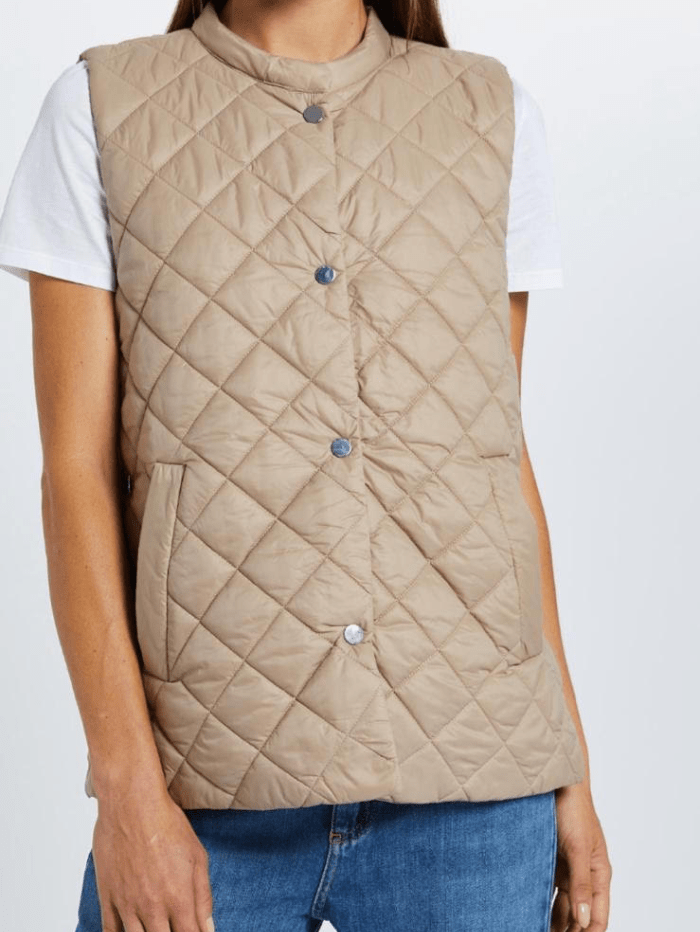 Marella-HALLE-Beige-Padded-Quilted-Gilet 24132910372 Col 004 izzi-of-baslow