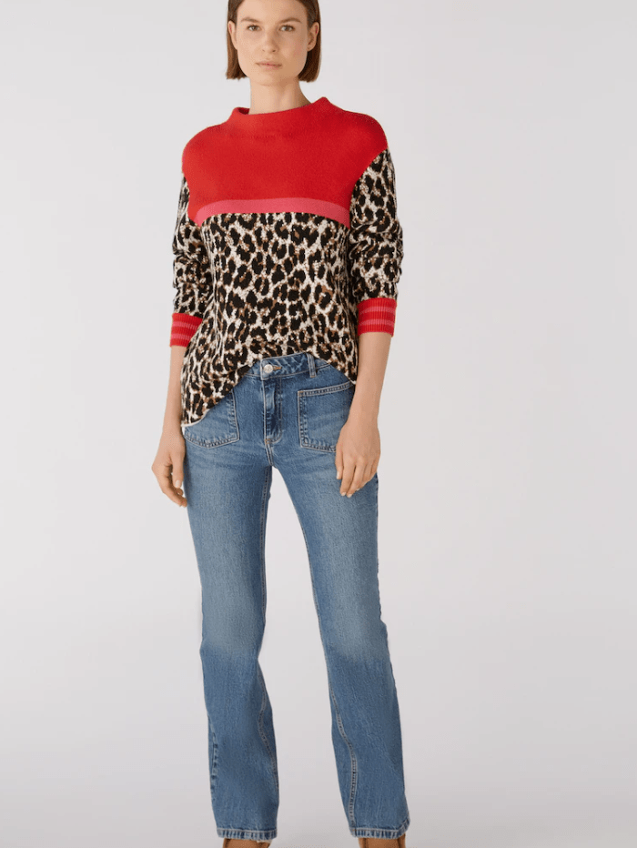 Oui-Red-And-Leopard-Print-Patterned-Jumper-With-Stand-Up-Collar 79599 Col 753 izzi-of-baslow