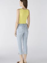 Oui-Cropped-Mid-Waist-Jeans-In-Light-Blue-87534-Col-5300-izzi-of-baslow