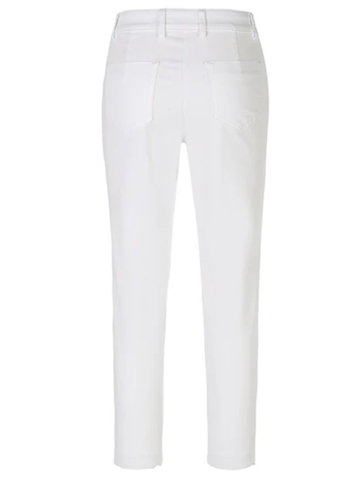 Riani-White-Cargo-Style-Trousers-393420-3404-Col-0100-izzi-of-baslow