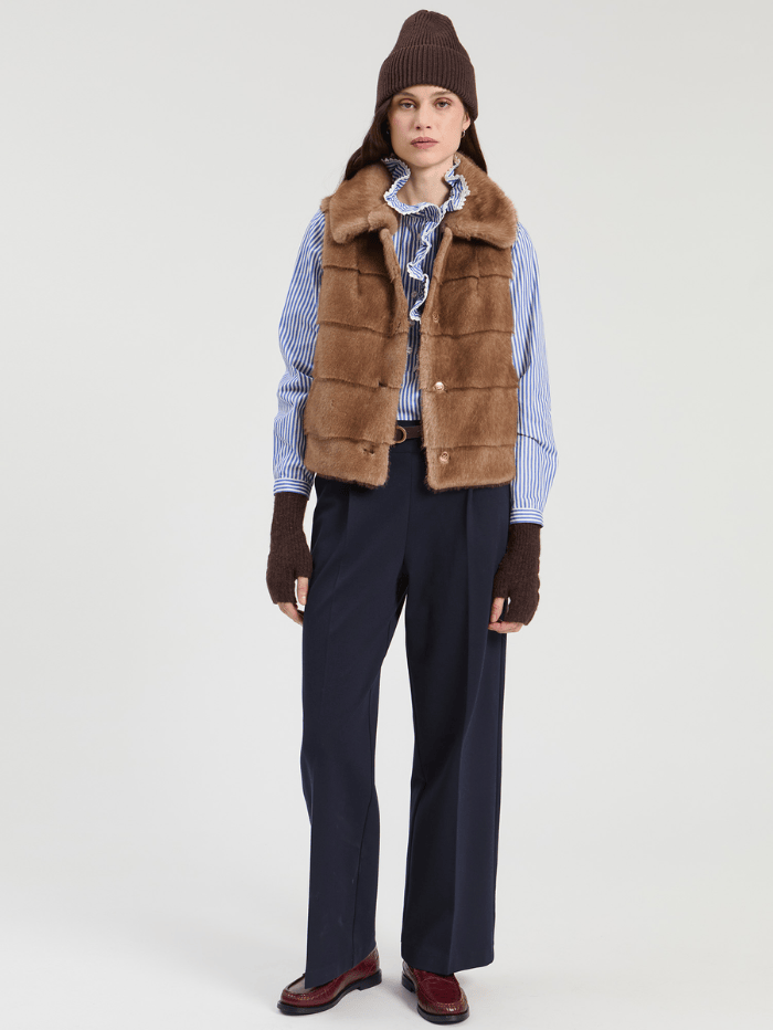 Vilagallo Coats &amp; Jackets Vilagallo Women&