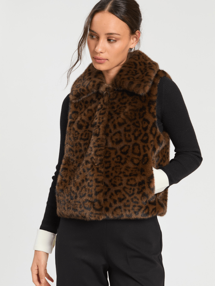 Vilagallo Coats &amp; Jackets Vilagallo Women&