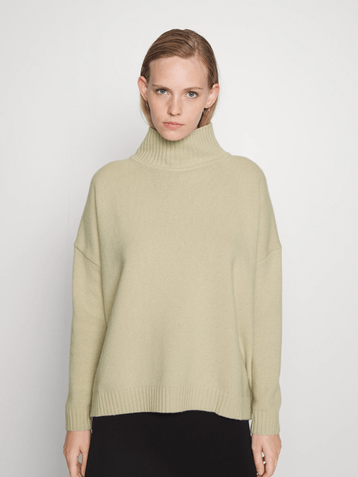 Weekend-Max-Mara-Knitwear-Weekend-By-Max-Mara-Benito-Jumper-in-Beige 23536607336 Col 002 izzi-of-baslow