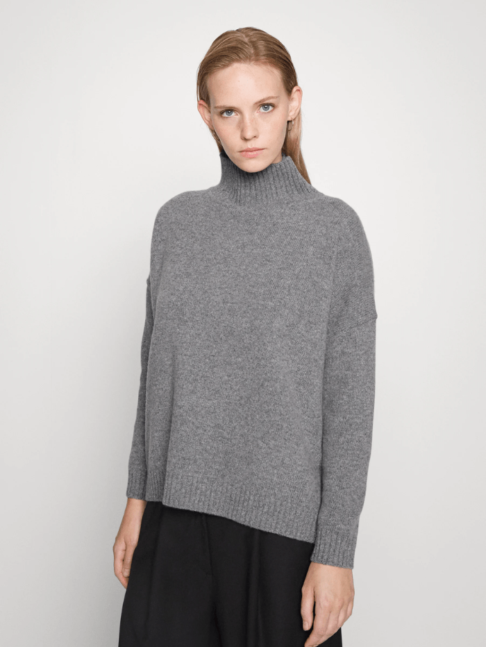 Weekend-By-Max-Mara-Benito-Jumper-in-Grey 23536607336 Col 007 izzi-of-baslow