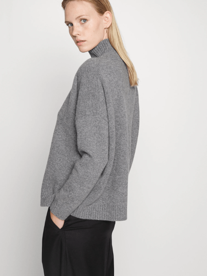 Weekend-By-Max-Mara-Benito-Jumper-in-Grey 23536607336 Col 007 izzi-of-baslow