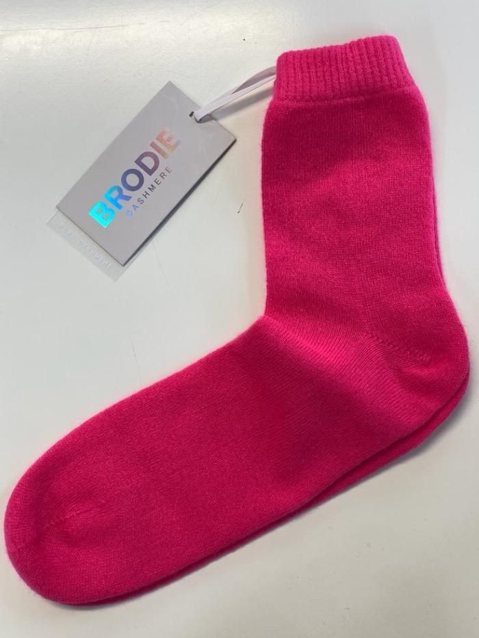 Brodie Cashmere Knitwear One Size Brodie Cashmere Comfy Loungewear Socks Neon Pink izzi-of-baslow