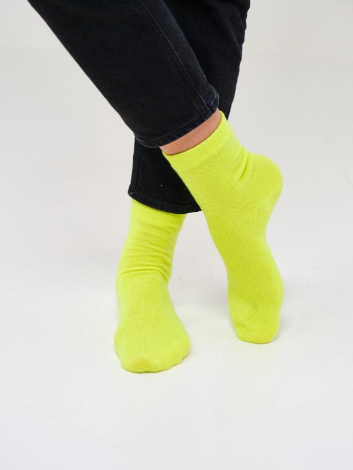 Brodie Cashmere Knitwear One Size Brodie Cashmere Comfy Loungewear Socks Neon Yellow izzi-of-baslow