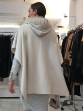 D.Exterior Coats & Jackets D.Exterior Winter White Knitted Cape 51121 3NEVE izzi-of-baslow
