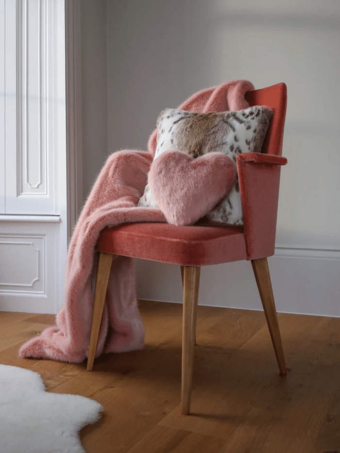 Helen Moore Accessories Helen Moore Pink Faux Fur Heart Shaped Blossom Cloud Cushion izzi-of-baslow