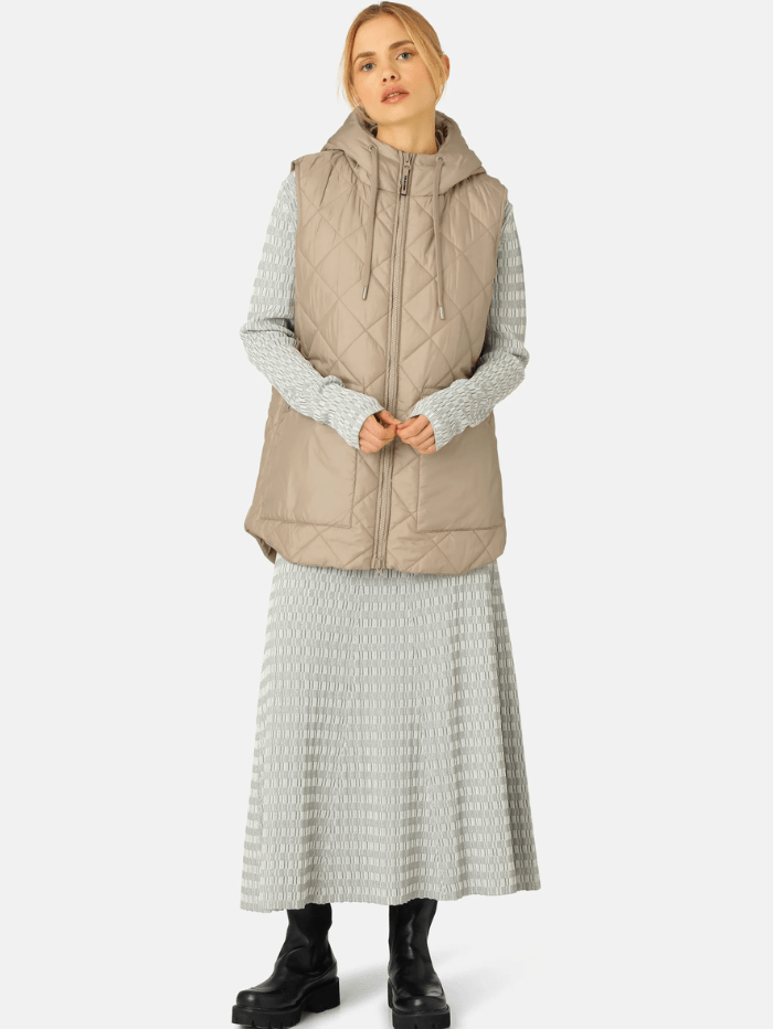 Ilse Jacobsen Coats and Jackets Ilse Jacobsen Cobblestone Padded Gilet AERIAL04 163 izzi-of-baslow