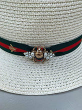 Izzi Hats Accessories Izzi Accessories Fedora Cream Bee Hat SH374 izzi-of-baslow