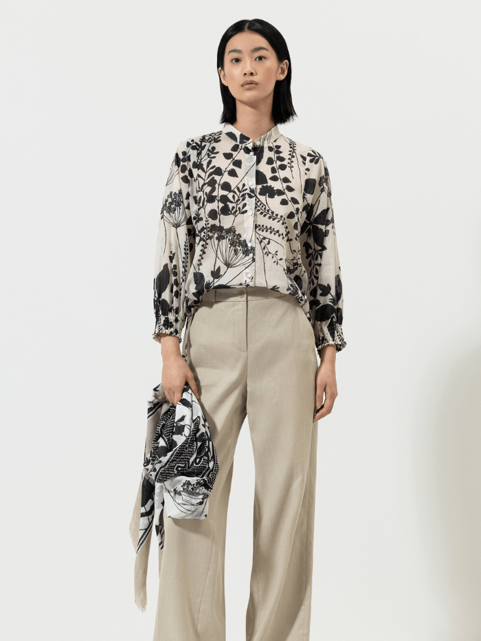 Luisa Cerano black and off white herbarium print blouse with stand up collar izzi-of-baslow