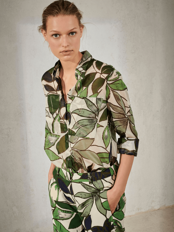 Luisa Cerano Tops Luisa Cerano Leaf Print Blouse 238333/3252 izzi-of-baslow