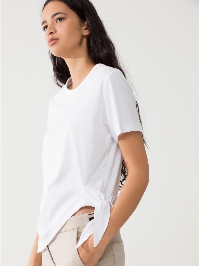 Luisa Cerano Tops Luisa Cerano White T Shirt with Tie Side 338734/7472 0100 izzi-of-baslow