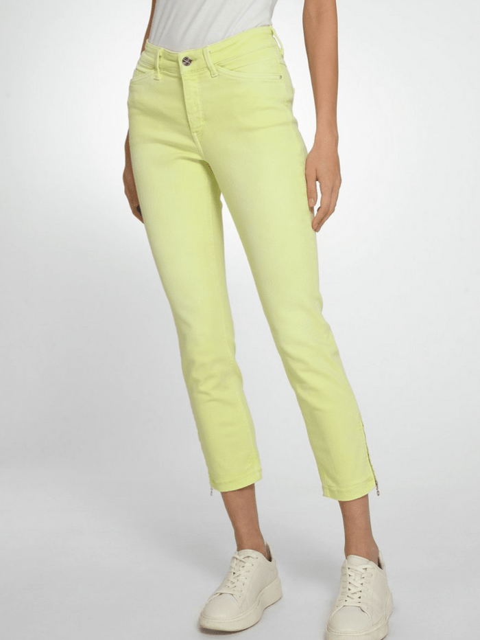 Mac Jeans Jeans Mac Dream Chic Yellow Green 5471 00 0355 605W izzi-of-baslow