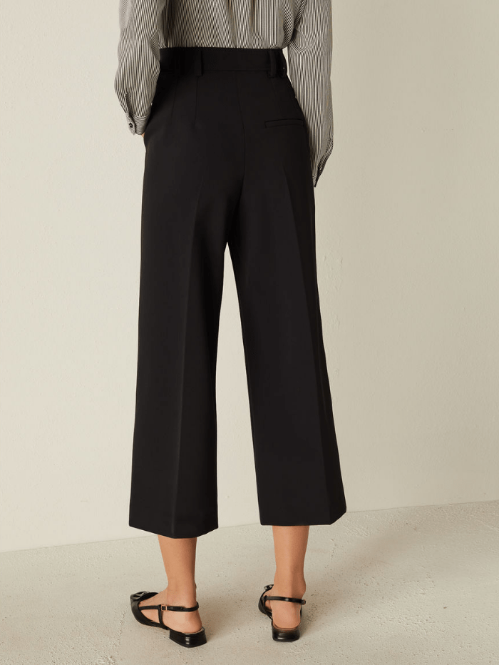 Marella Trousers Marella MAYACA Black Cropped Trousers 31313011 izzi-of-baslow