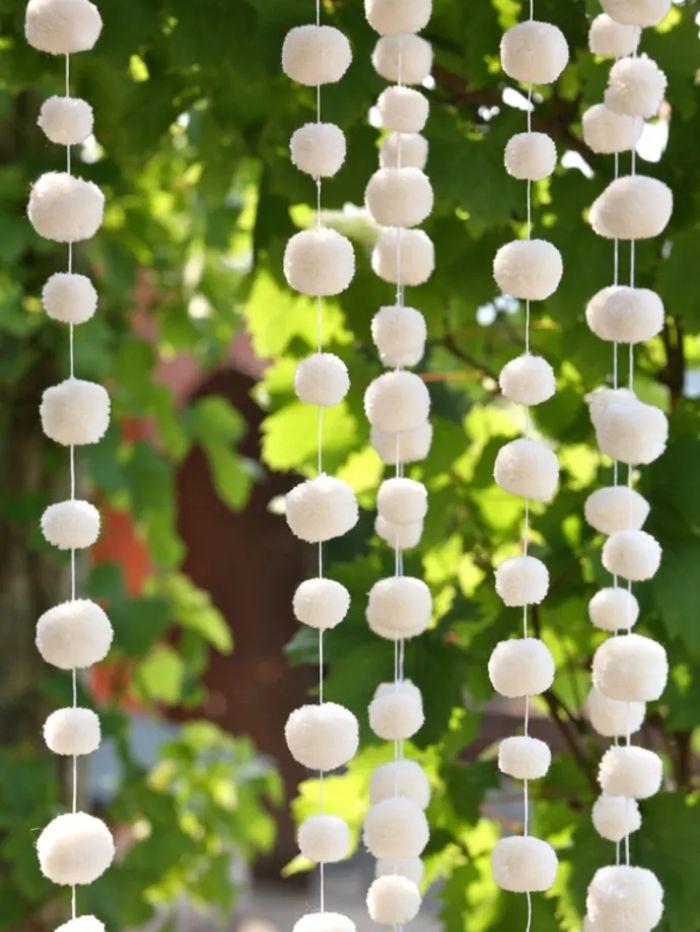 Pom Pom Galore Gifts One Size Pom Pom Galore White Pom Pom Garland izzi-of-baslow